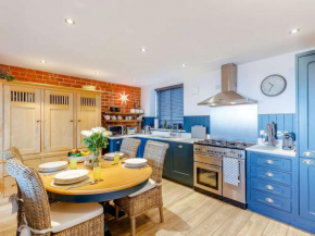 2 Bed in Peak District 83789